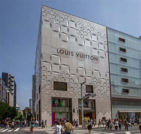 japan louis vuitton store